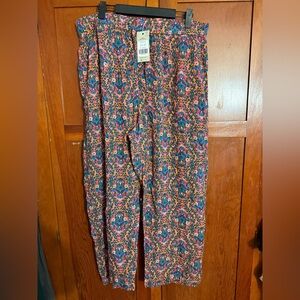 NWT Boden Women’s US 12 Crinkle Taper Trouser Colorful Printed Floral Pattern